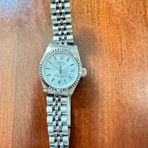 26mm Silver Rolex Oyster Perpetual women's watch